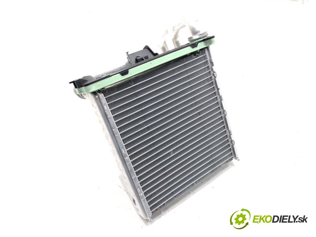 VW T-CROSS (C11) 2018 - 2022    1.0 TSi 85 kW [116 KM] benzyna 2018 - 2022  topné těleso radiátor topení 2Q1819031 (Radiátory topení)