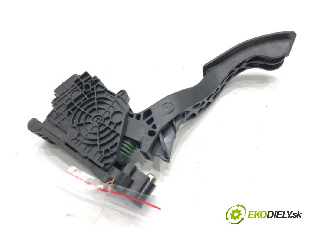 VW T-CROSS (C11) 2018 - 2022    1.0 TSi 85 kW [116 KM] benzyna 2018 - 2022  Potenciometer plynu 2Q1723503 (Pedále)