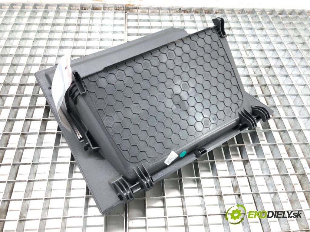 VW T-CROSS (C11) 2018 - 2022    1.0 TSi 85 kW [116 KM] benzyna 2018 - 2022  Priehradka, kastlík spolujazdca  (Priehradky, kastlíky)