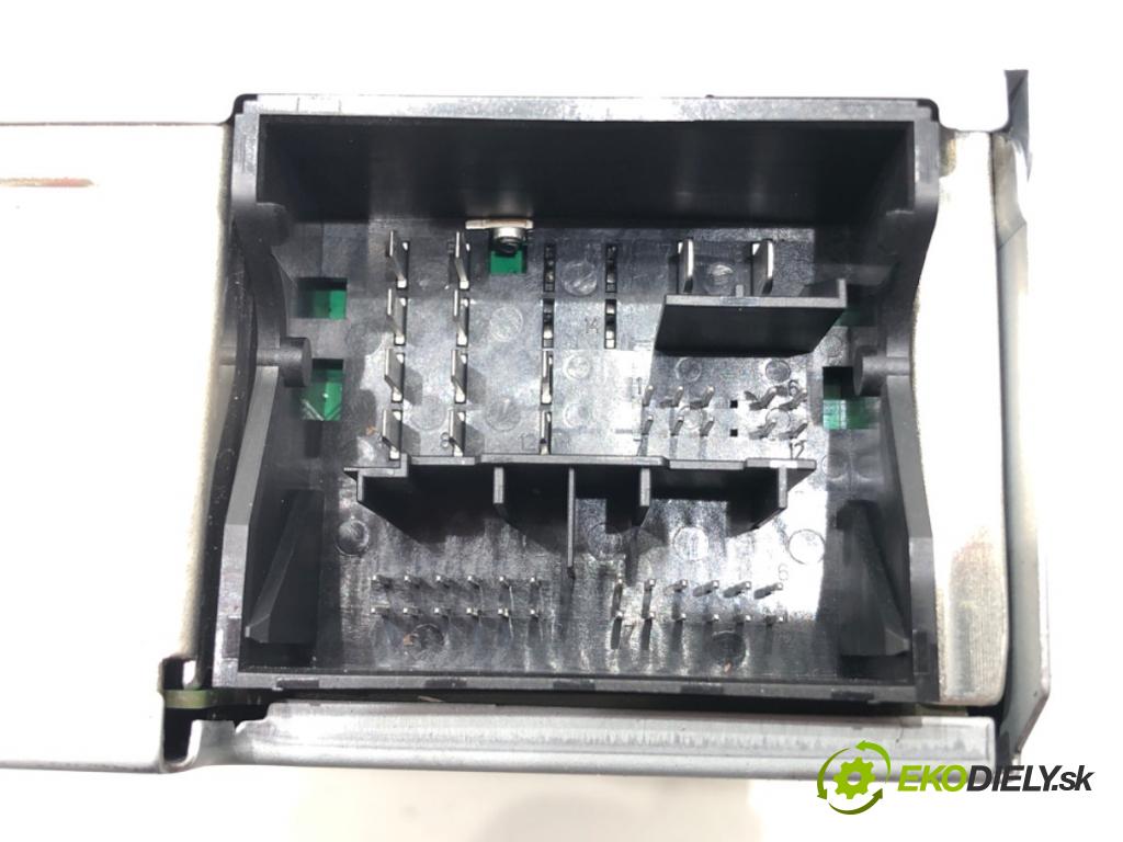 VW T-CROSS (C11) 2018 - 2022    1.0 TSi 85 kW [116 KM] benzyna 2018 - 2022  Menič CD 2GM035824 (CD meniče)