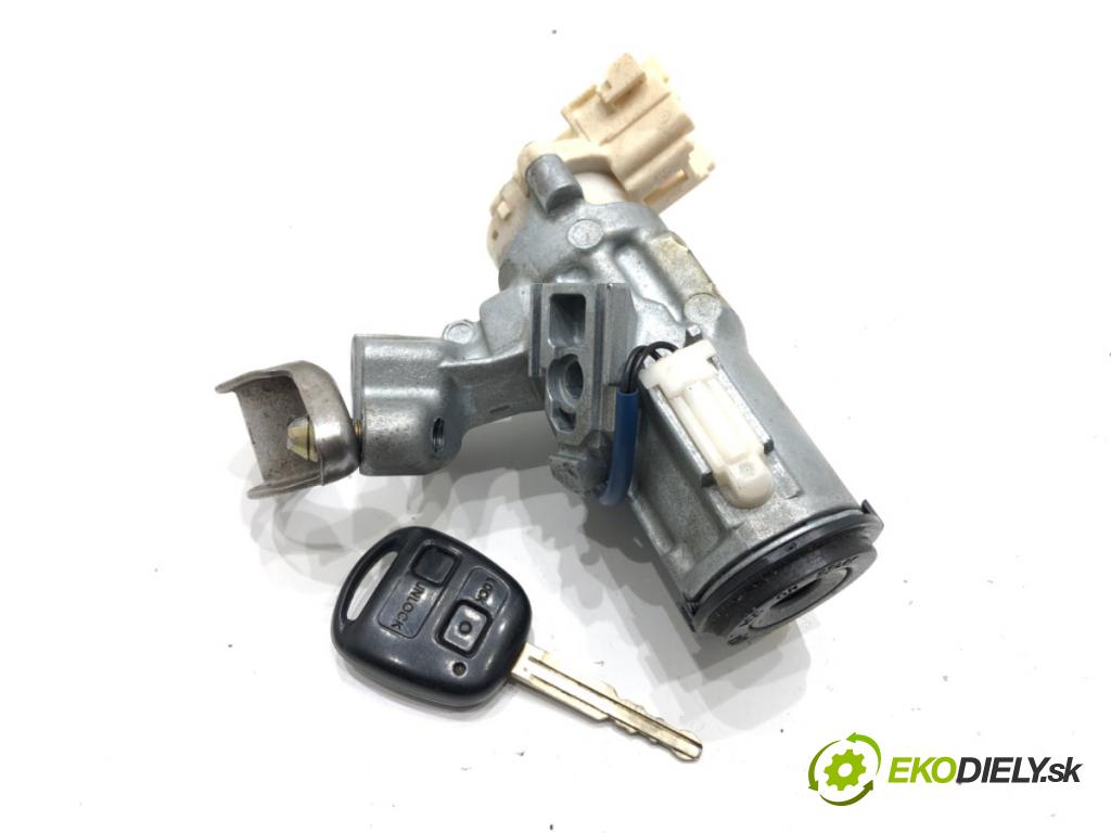 TOYOTA YARIS VERSO (_P2_) 1999 - 2005    1.3 (NCP20_, NCP22_) 62 kW [84 KM] benzyna 2002 - 2005  spinačka 89783-52020 (Spínacie skrinky a kľúče)