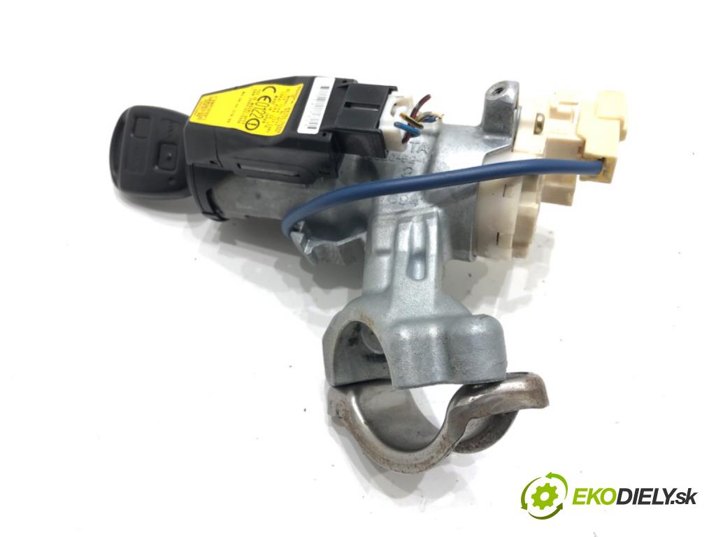 TOYOTA YARIS VERSO (_P2_) 1999 - 2005    1.3 (NCP20_, NCP22_) 62 kW [84 KM] benzyna 2002 - 2005  spinačka 89783-52020 (Spínacie skrinky a kľúče)