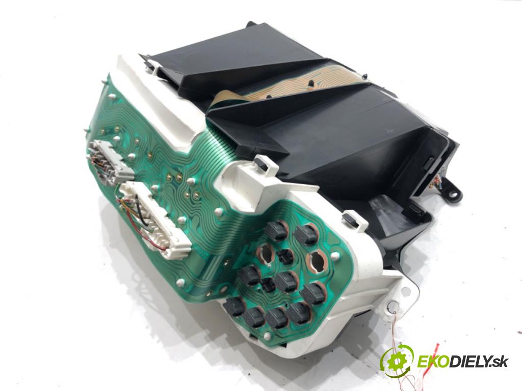 TOYOTA YARIS VERSO (_P2_) 1999 - 2005    1.3 (NCP20_, NCP22_) 62 kW [84 KM] benzyna 2002 - 2005  Prístrojovka 457300-2970 (Prístrojové dosky, displeje)