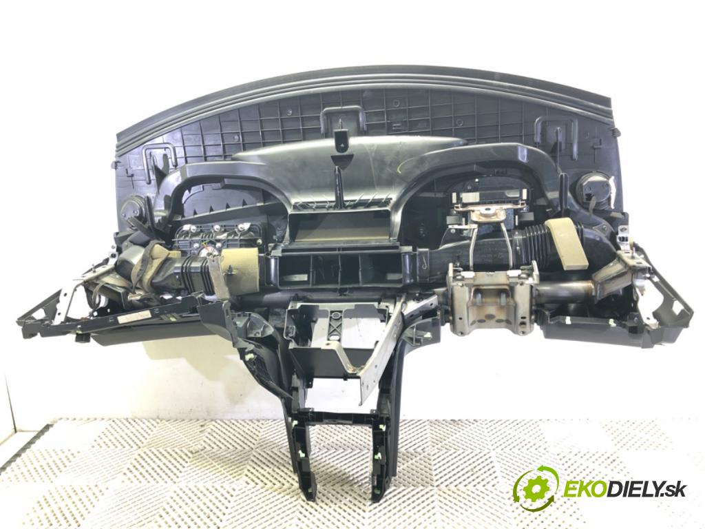 PEUGEOT 5008 (0U_, 0E_) 2009 - 2017    1.6 16V 115 kW [156 KM] benzyna 2009 - 2017  Palubná doska silentbloku pasy 96845302ZE