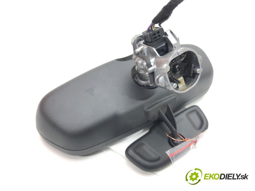 PEUGEOT 5008 (0U_, 0E_) 2009 - 2017    1.6 16V 115 kW [156 KM] benzyna 2009 - 2017  zpětné zrcátko vnitřní  (Světla vnitřní)