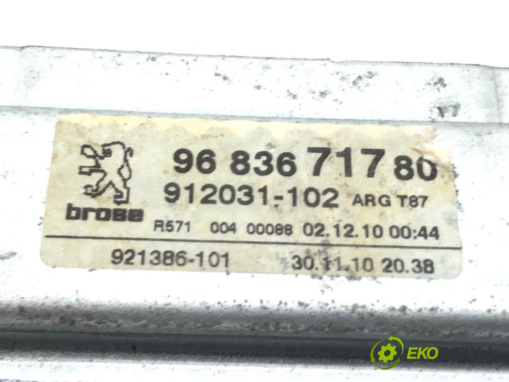 PEUGEOT 5008 (0U_, 0E_) 2009 - 2017    1.6 16V 115 kW [156 KM] benzyna 2009 - 2017  mechanismus okna levý zadní část 9683671780