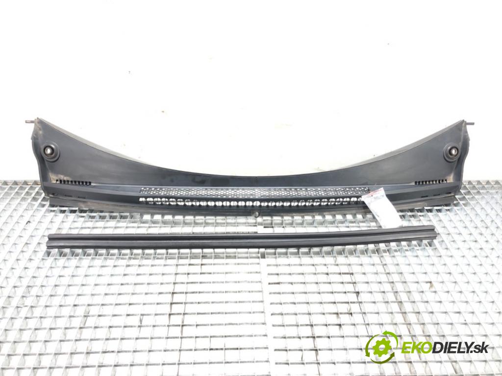 PEUGEOT 5008 (0U_, 0E_) 2009 - 2017    1.6 16V 115 kW [156 KM] benzyna 2009 - 2017  Torpédo, plast pod čelné okno  (Torpéda)