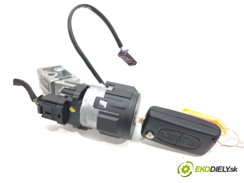 PEUGEOT 5008 (0U_, 0E_) 2009 - 2017    1.6 16V 115 kW [156 KM] benzyna 2009 - 2017  spinačka  (Spínacie skrinky a kľúče)