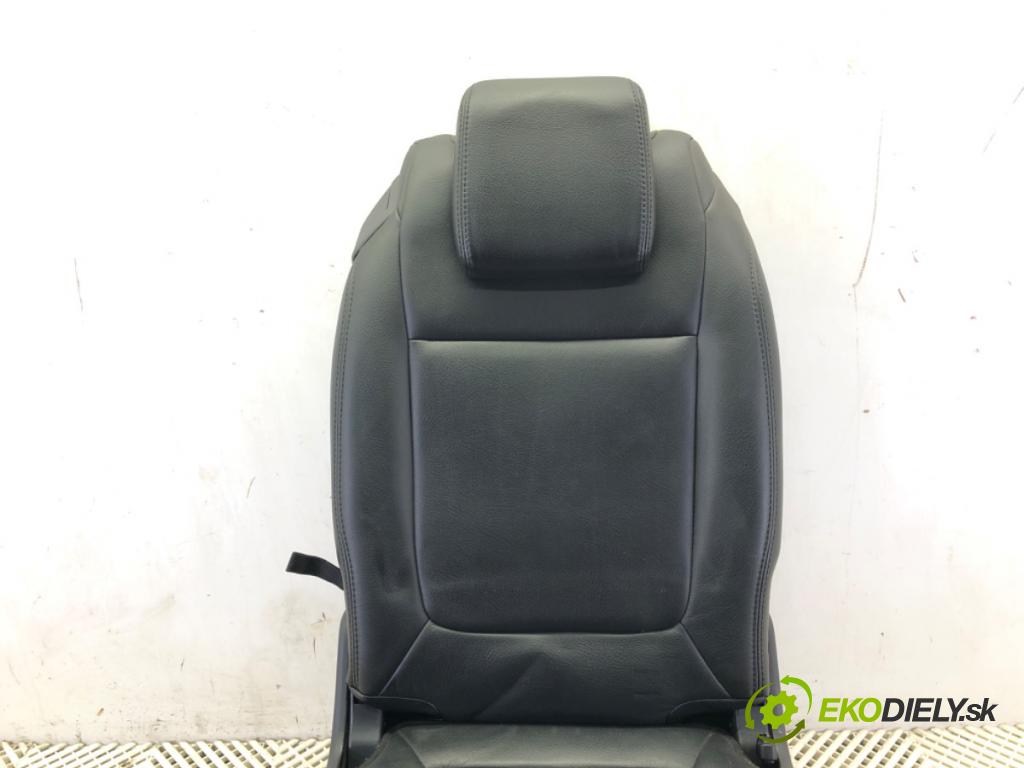 PEUGEOT 5008 (0U_, 0E_) 2009 - 2017    1.6 16V 115 kW [156 KM] benzyna 2009 - 2017  Sedadlo zad II rad