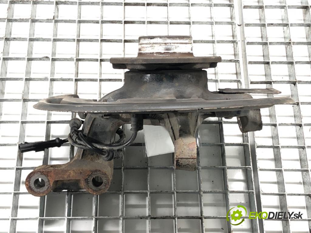 RENAULT MEGANE III Hatchback Van (BZ_) 2008 - 2015    1.5 dCi (BZ0D, BZ1G, BZ1F, BZ1M, BZ1W, BZ0R, BZ10) 81 kW [110 KM] olej napędowy 2009 - 2015  náboj pravy predný