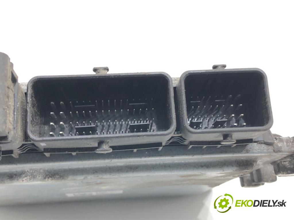 RENAULT MEGANE III Hatchback Van (BZ_) 2008 - 2015    1.5 dCi (BZ0D, BZ1G, BZ1F, BZ1M, BZ1W, BZ0R, BZ10) 81 kW [110 KM] olej napędowy 2009 - 2015  riadiaca jednotka Motor 237101478R (Riadiace jednotky)