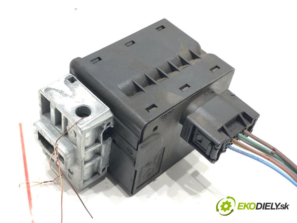 RENAULT MEGANE III Hatchback Van (BZ_) 2008 - 2015    1.5 dCi (BZ0D, BZ1G, BZ1F, BZ1M, BZ1W, BZ0R, BZ10) 81 kW [110 KM] olej napędowy 2009 - 2015  blokáda volantu  (Ostatné)