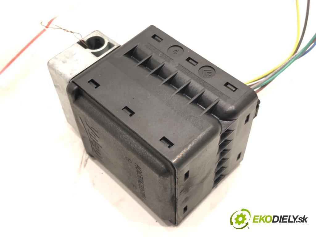 RENAULT MEGANE III Hatchback Van (BZ_) 2008 - 2015    1.5 dCi (BZ0D, BZ1G, BZ1F, BZ1M, BZ1W, BZ0R, BZ10) 81 kW [110 KM] olej napędowy 2009 - 2015  blokáda volantu  (Ostatné)