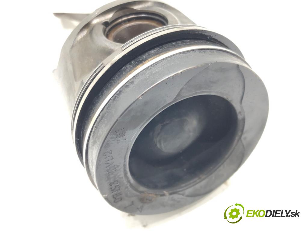 RENAULT MEGANE III Hatchback Van (BZ_) 2008 - 2015    1.5 dCi (BZ0D, BZ1G, BZ1F, BZ1M, BZ1W, BZ0R, BZ10) 81 kW [110 KM] olej napędowy 2009 - 2015  PIEST: ojnica K9K836 (Piest)