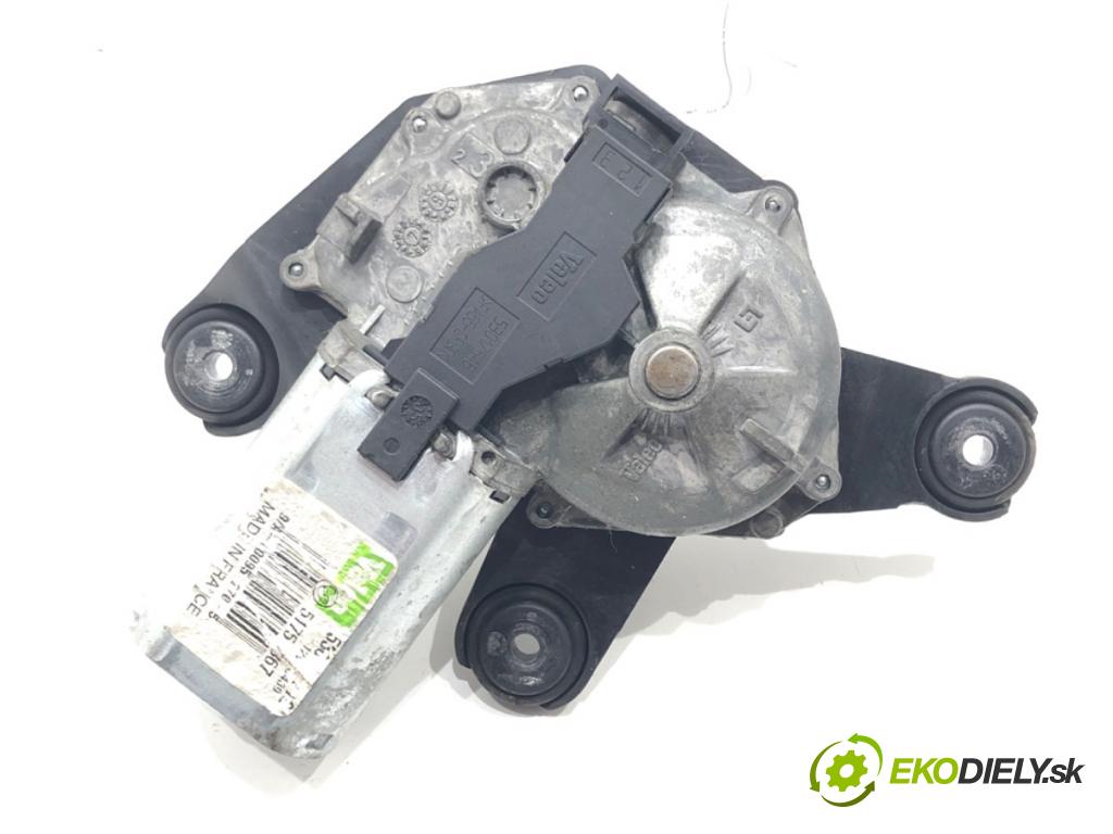 FIAT GRANDE PUNTO (199_) 2005 - 2022    1.3 D Multijet (199.AXD11, 199.AXD1A, 199.AXD1B,... 66 kW [90 KM] olej napędowy 2005 - 2010  motor stěračů zadní část