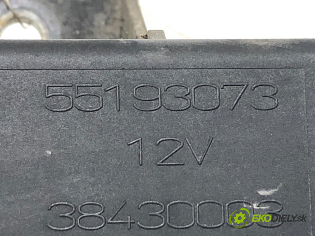 FIAT GRANDE PUNTO (199_) 2005 - 2022    1.3 D Multijet (199.AXD11, 199.AXD1A, 199.AXD1B,... 66 kW [90 KM] olej napędowy 2005 - 2010  relé sviečok žhavenia 55193073 (Relé)