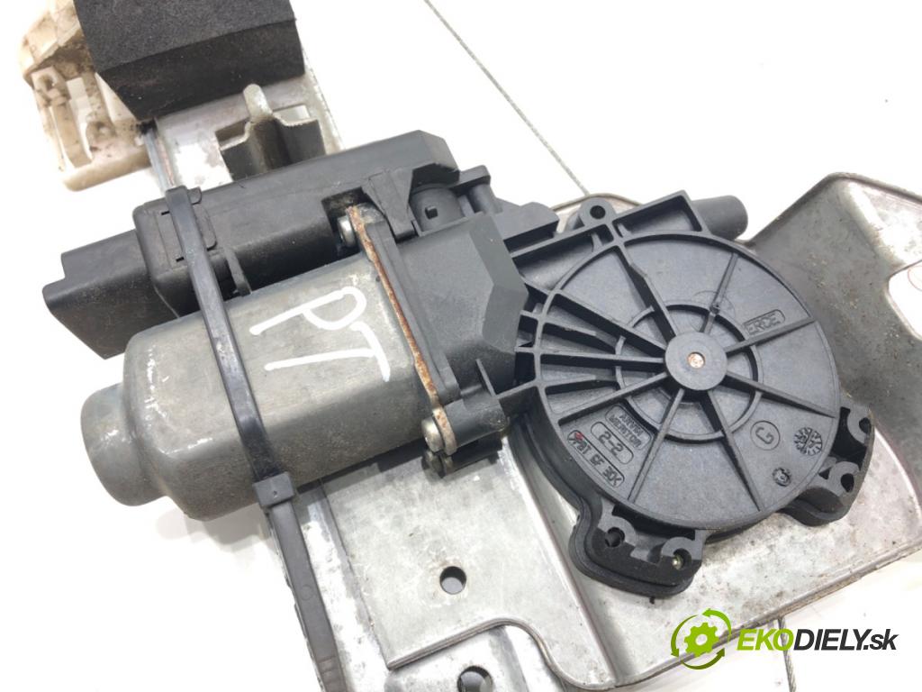 RENAULT MEGANE II (BM0/1_, CM0/1_) 2001 - 2012    1.5 dCi (BM1F, CM1F) 63 kW [86 KM] olej napędowy 2005 - 2008  mechanismus okna pravý zadní část