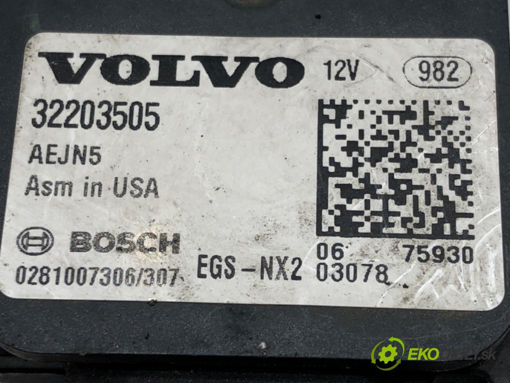 VOLVO XC60 II (246) 2017 - 2022    D4 AWD 140 kW [190 KM] olej napędowy 2017 - 2022  sonda lambda 32203032 (Lambda sondy)