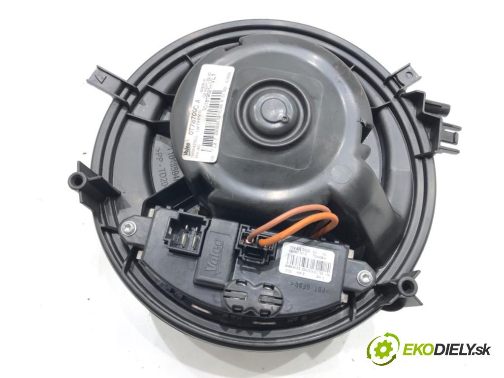 VW GOLF VII (5G1, BQ1, BE1, BE2) 2012 - 2022    1.6 TDI 85 kW [115 KM] olej napędowy 2016 - 2022  ventilátor kúrenia 5Q1819021H