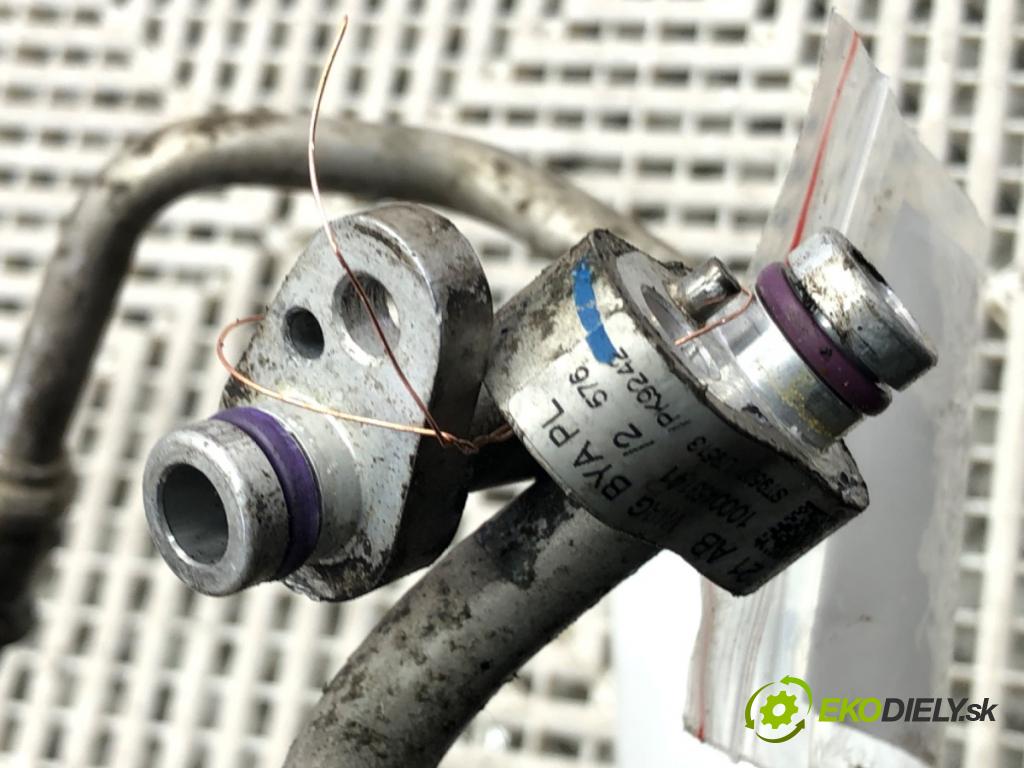 VW GOLF VII (5G1, BQ1, BE1, BE2) 2012 - 2022    1.6 TDI 85 kW [115 KM] olej napędowy 2016 - 2022  rúrka klimatizácie 5Q0816721AB (Rúrky klimatizácie)