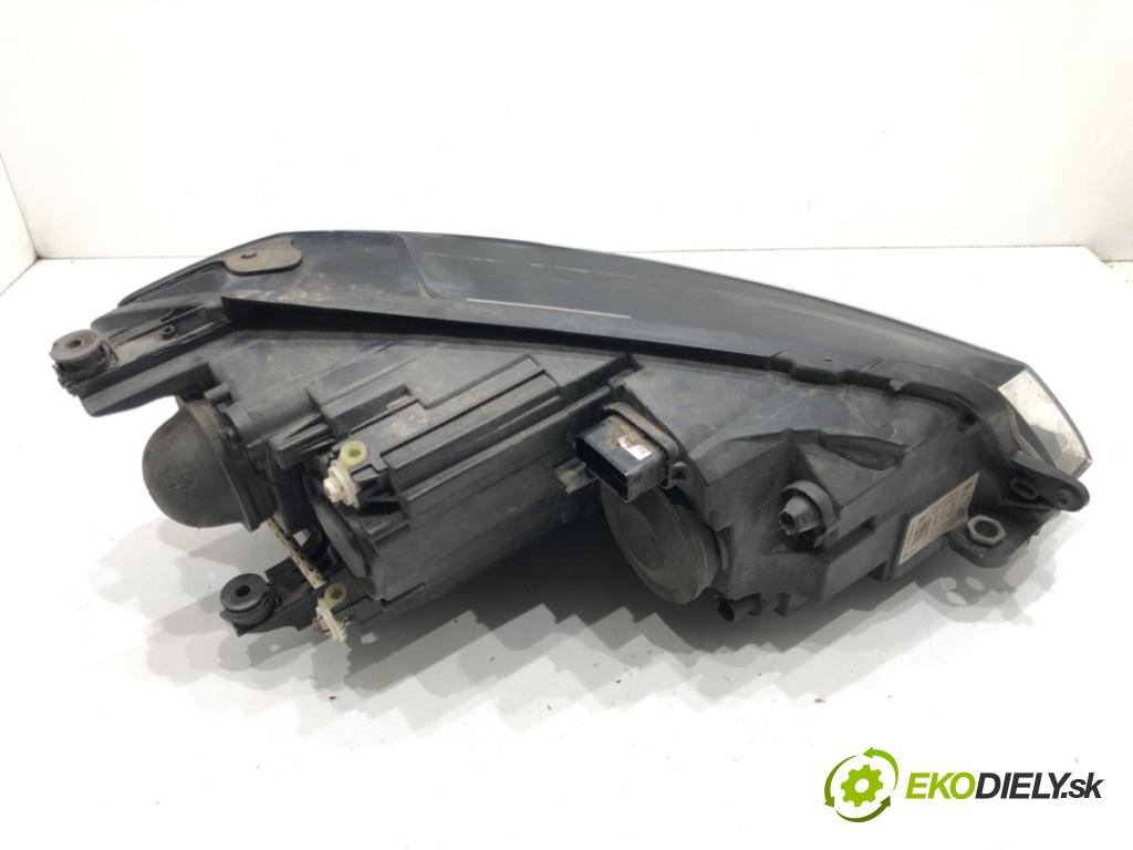 VW GOLF VII (5G1, BQ1, BE1, BE2) 2012 - 2022    1.6 TDI 85 kW [115 KM] olej napędowy 2016 - 2022  Svetlomet ľavy predný 5G1941005D
