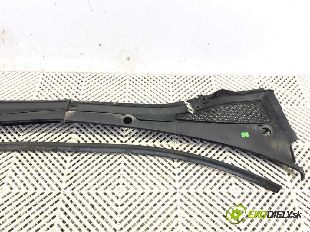 VW GOLF VII (5G1, BQ1, BE1, BE2) 2012 - 2022    1.6 TDI 85 kW [115 KM] olej napędowy 2016 - 2022  Torpédo, plast pod čelné okno 5G1819404B 5G1819403B (Torpéda)