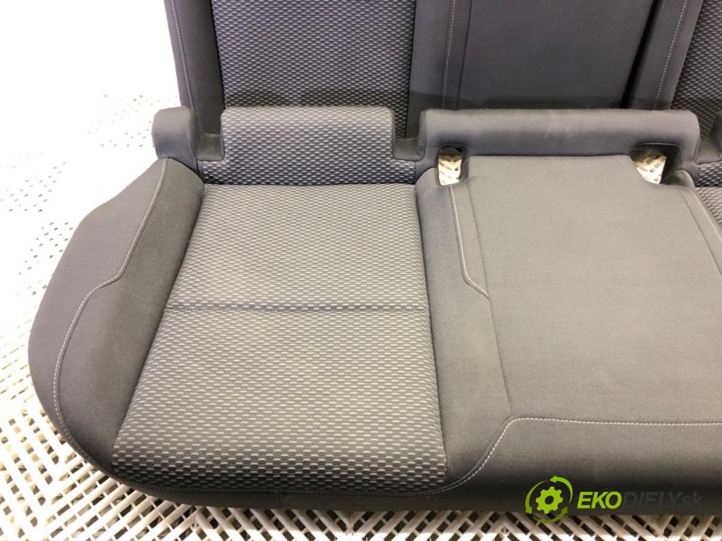 VW GOLF VII (5G1, BQ1, BE1, BE2) 2012 - 2022    1.6 TDI 85 kW [115 KM] olej napędowy 2016 - 2022  Sedadlo druhý rad