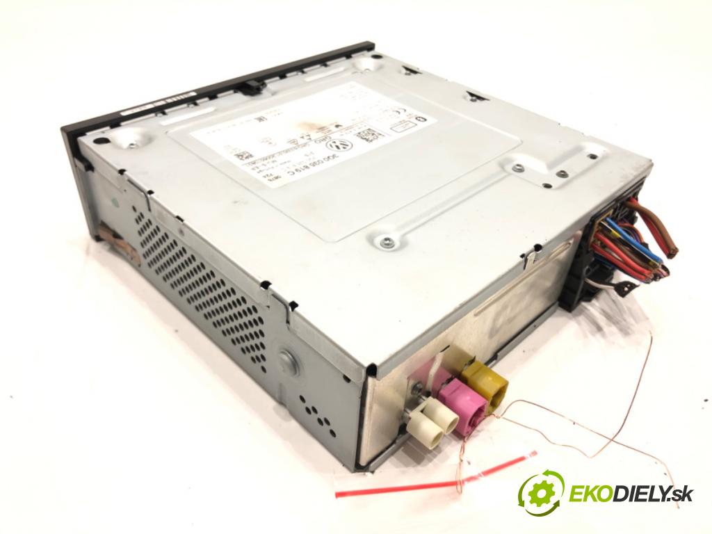 VW GOLF VII (5G1, BQ1, BE1, BE2) 2012 - 2022    1.6 TDI 85 kW [115 KM] olej napędowy 2016 - 2022  čítač navigácie 3Q0035819C (Ostatné)