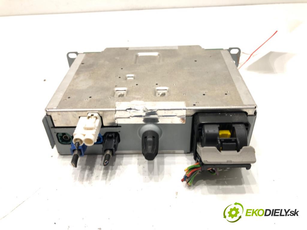 CITROEN C4 CACTUS 2014 - 2022    1.2 THP 110 81 kW [110 KM] benzyna 2014 - 2022  RADIO 9823998780 (Audio zariadenia)