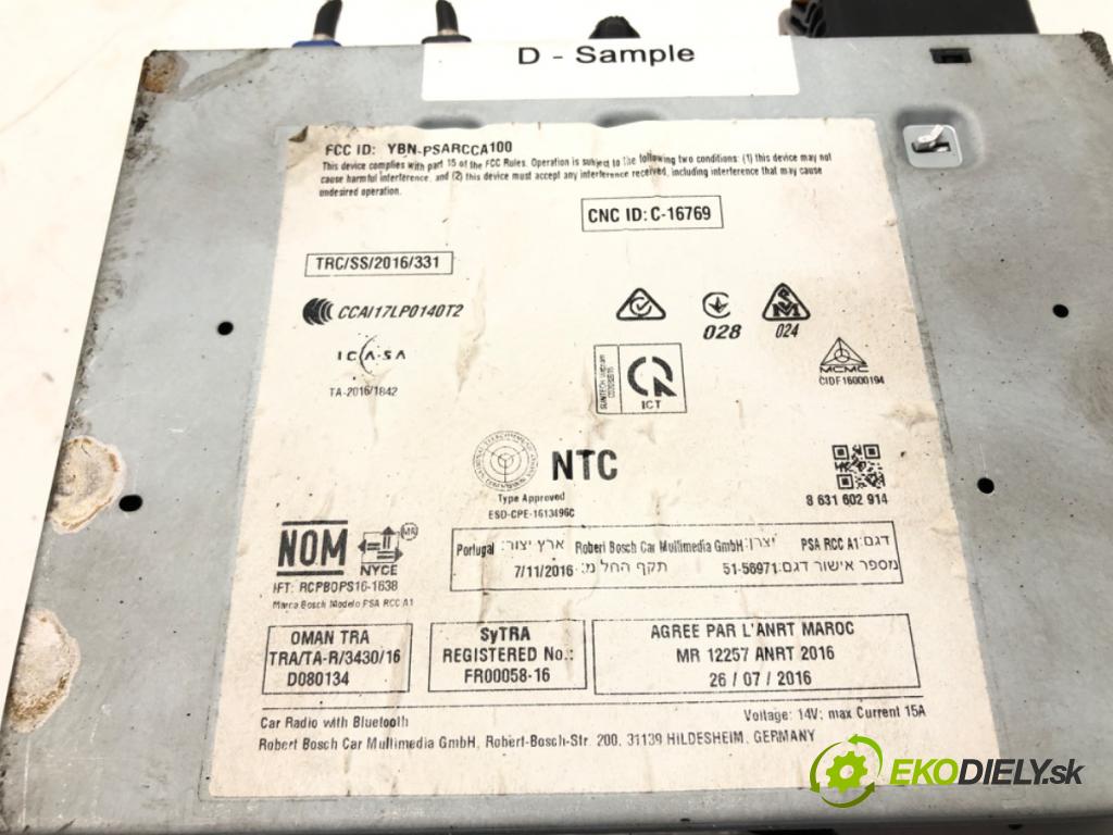 CITROEN C4 CACTUS 2014 - 2022    1.2 THP 110 81 kW [110 KM] benzyna 2014 - 2022  RADIO 9823998780 (Audio zariadenia)