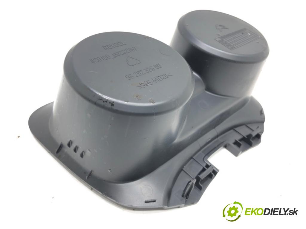 CITROEN C4 CACTUS 2014 - 2022    1.2 THP 110 81 kW [110 KM] benzyna 2014 - 2022  Držiak na nápoje 9825232680 (Úchyty, držiaky na nápoje)