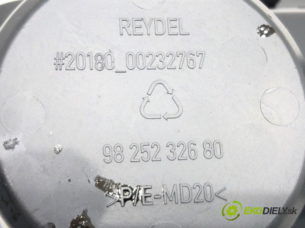 CITROEN C4 CACTUS 2014 - 2022    1.2 THP 110 81 kW [110 KM] benzyna 2014 - 2022  Držiak na nápoje 9825232680 (Úchyty, držiaky na nápoje)