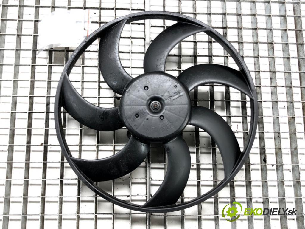 CITROEN C4 CACTUS 2014 - 2022    1.2 THP 110 81 kW [110 KM] benzyna 2014 - 2022  ventilátor chladiče  (Ventilátory)