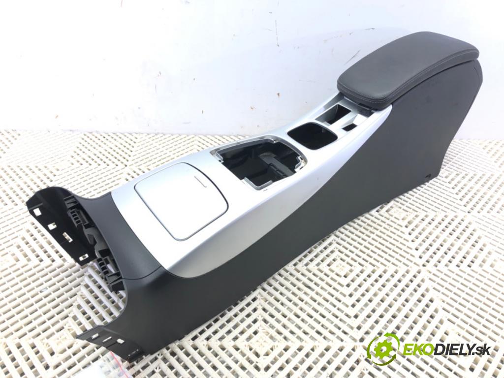 RENAULT LAGUNA III Grandtour (KT0/1) 2007 - 2015    2.0 dCi GT (KT11, KT1E, KT1N) 131 kW [178 KM] olej napędowy 2008 - 2015  Tunel stredový  (Stredový tunel / panel)