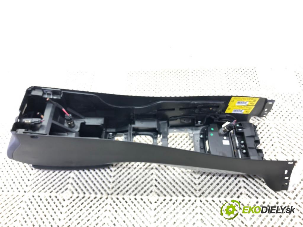 RENAULT LAGUNA III Grandtour (KT0/1) 2007 - 2015    2.0 dCi GT (KT11, KT1E, KT1N) 131 kW [178 KM] olej napędowy 2008 - 2015  Tunel stredový  (Stredový tunel / panel)