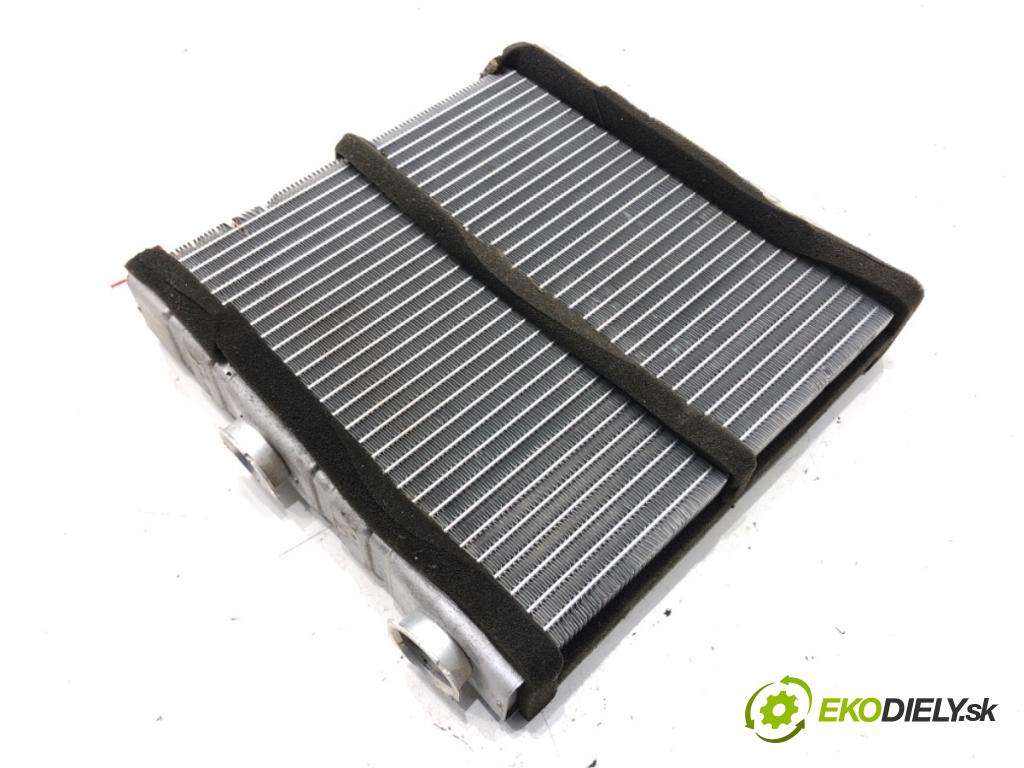 RENAULT LAGUNA III Grandtour (KT0/1) 2007 - 2015    2.0 dCi GT (KT11, KT1E, KT1N) 131 kW [178 KM] olej napędowy 2008 - 2015  topné těleso radiátor topení  (Radiátory topení)