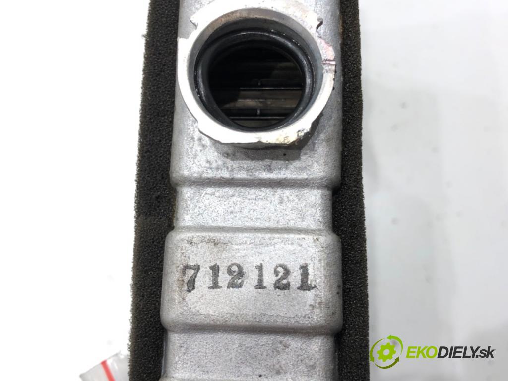 RENAULT LAGUNA III Grandtour (KT0/1) 2007 - 2015    2.0 dCi GT (KT11, KT1E, KT1N) 131 kW [178 KM] olej napędowy 2008 - 2015  topné těleso radiátor topení  (Radiátory topení)