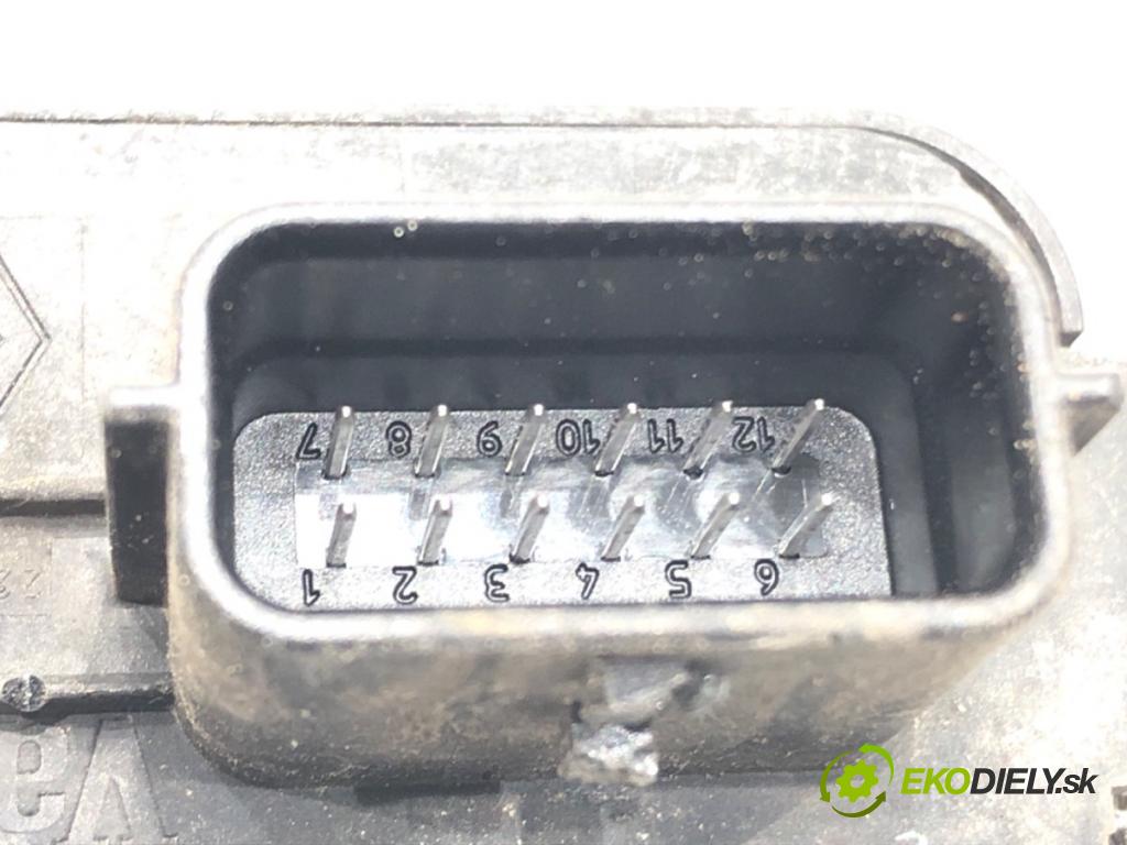 RENAULT LAGUNA III Grandtour (KT0/1) 2007 - 2015    2.0 dCi GT (KT11, KT1E, KT1N) 131 kW [178 KM] olej napędowy 2008 - 2015  Modul svetiel 285800001R (Ostatné)