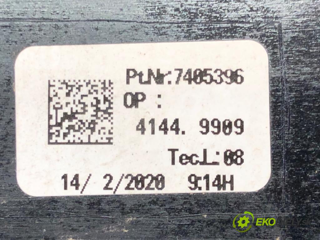 MINI MINI COUNTRYMAN (F60) 2016 - 2022    Cooper 100 kW [136 KM] benzyna 2016 - 2022  mřížka maska 7405396 (Mřížky (masky) chladičů)