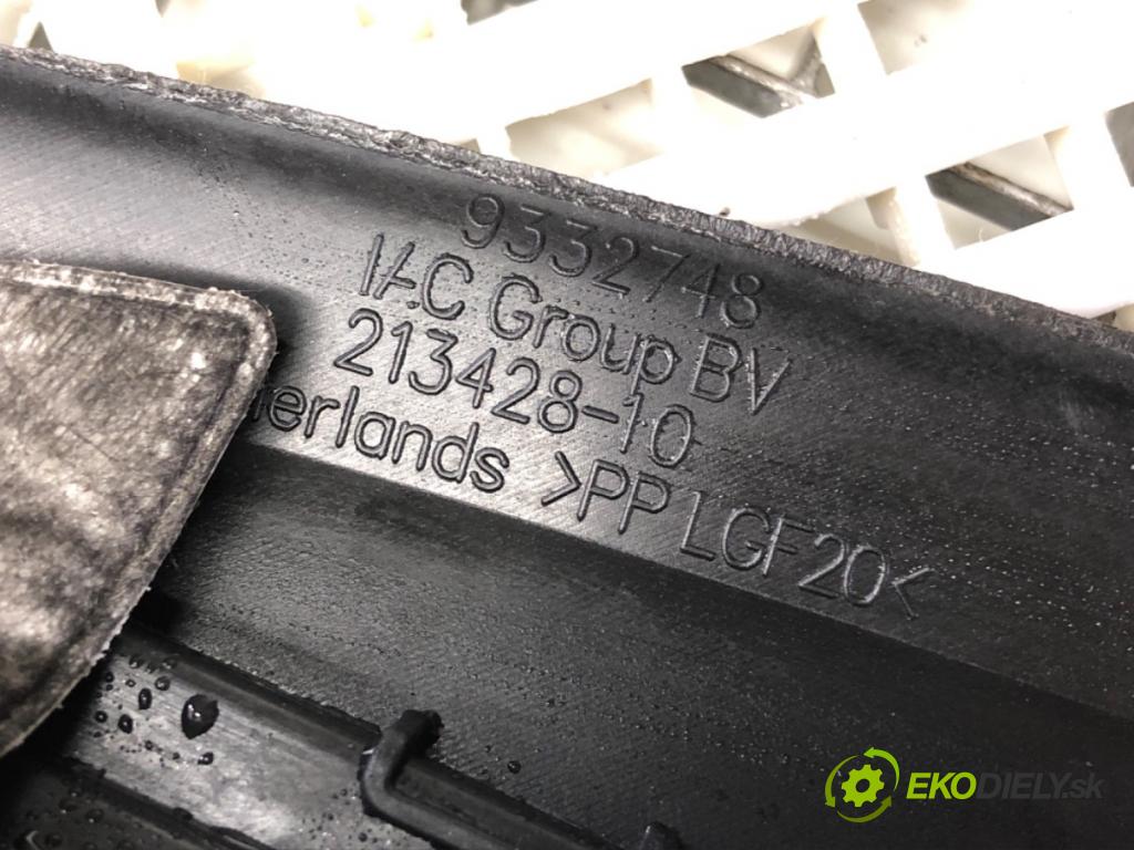 MINI MINI COUNTRYMAN (F60) 2016 - 2022    Cooper 100 kW [136 KM] benzyna 2016 - 2022  Palubná doska  (Palubné dosky)