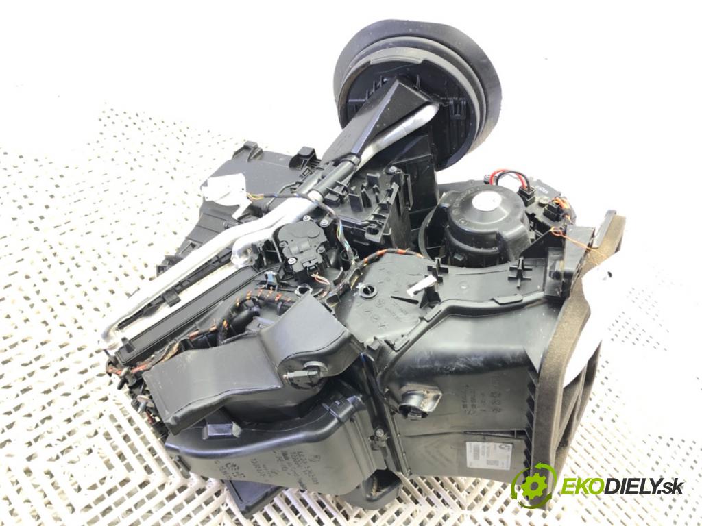 MINI MINI COUNTRYMAN (F60) 2016 - 2022    Cooper 100 kW [136 KM] benzyna 2016 - 2022  topné těleso radiátor topení komplet KOMBAJN 9383117 (Radiátory topení)