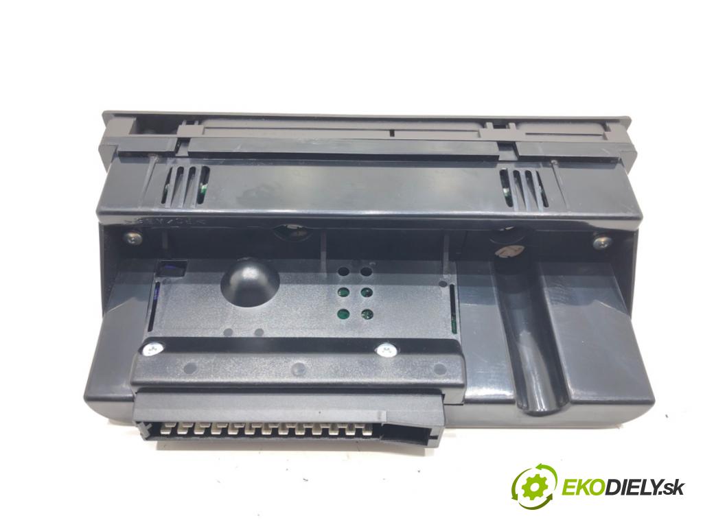 SAAB 9-5 sedan 2002 110 kW 2.0 t 1985 Dislpej 12806121 (Prístrojová doska)