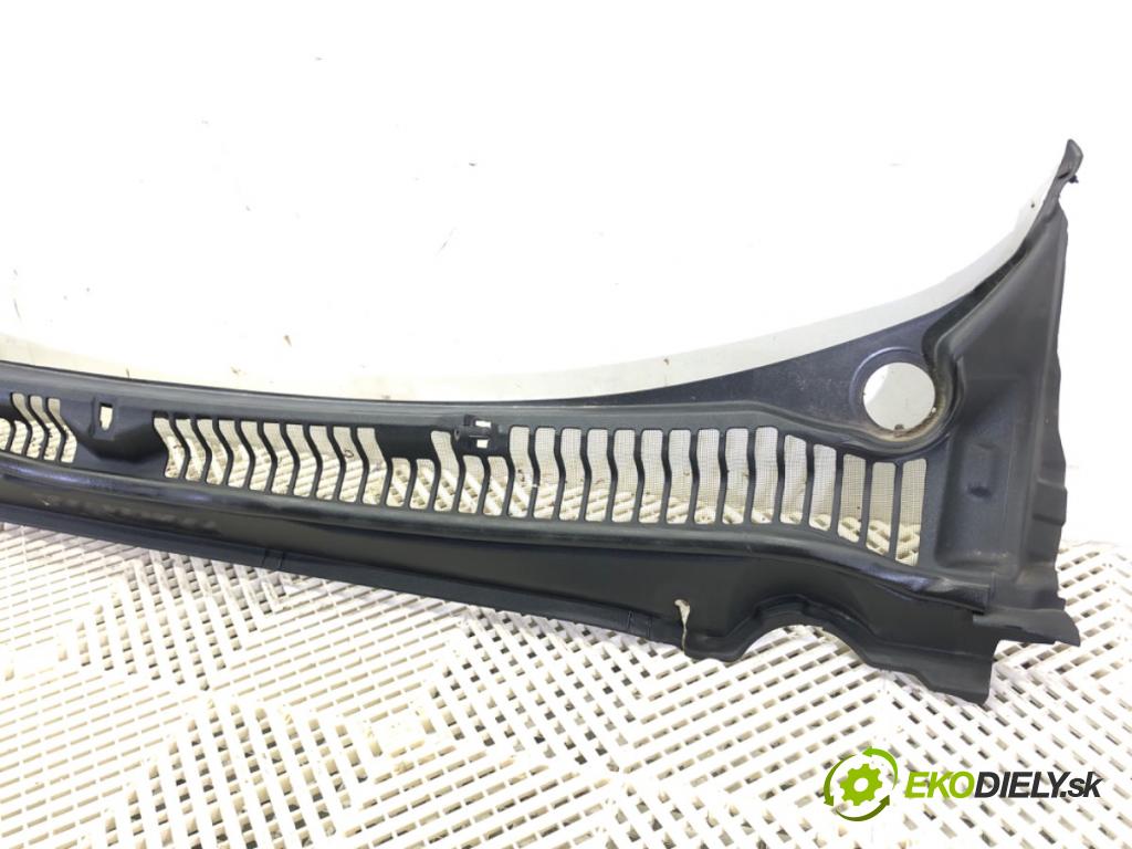 FORD MONDEO V sedan (CD) 2012 - 2022    2.0 Hybrid 103 kW [140 KM] Hybryda silnik benzynowy / elektryczny 2014 - 2022  Torpédo, plast pod čelné okno DS73-F02216-AE (Torpéda)