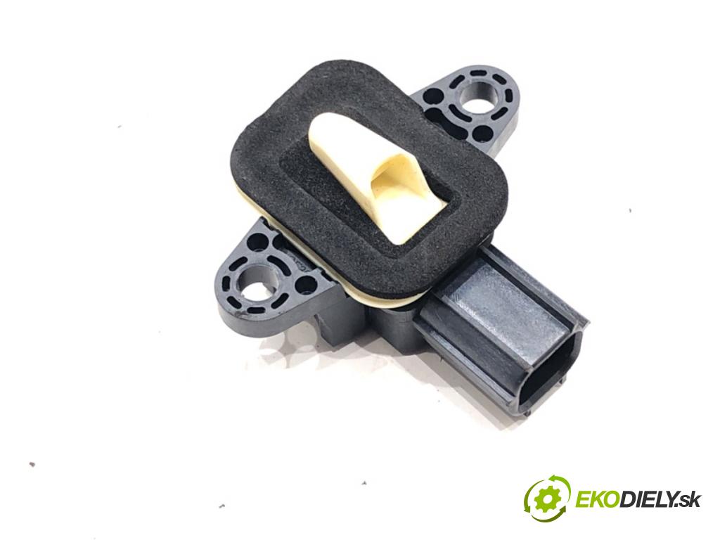 FORD MONDEO V sedan (CD) 2012 - 2022    2.0 Hybrid 103 kW [140 KM] Hybryda silnik benzynowy / elektryczny 2014 - 2022  Snímač nárazu DS7T-14C676-AA (Snímače nárazu)