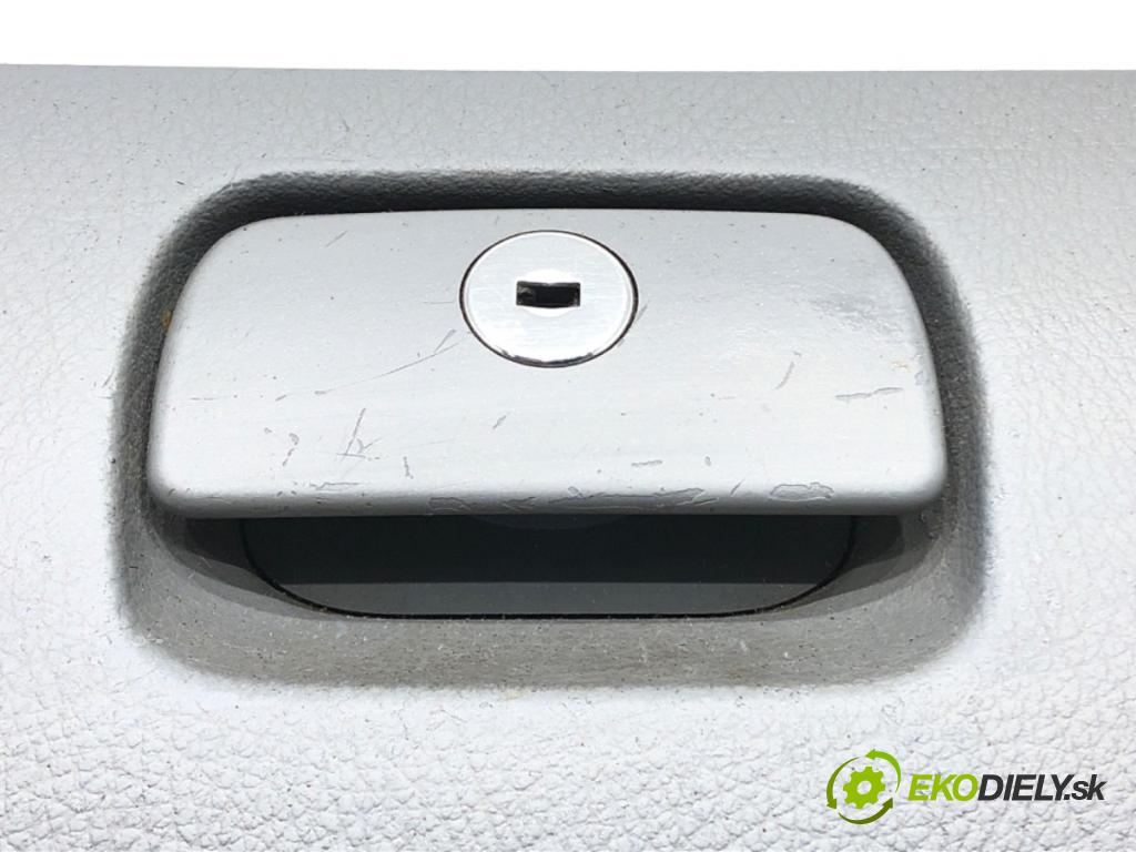 MERCEDES-BENZ VITO Autobus (W639) 2003 - 2022    111 CDI (639.701, 639.703, 639.705) 80 kW [109 KM] olej napędowy 2003 - 2022  Priehradka, kastlík spolujazdca  (Priehradky, kastlíky)