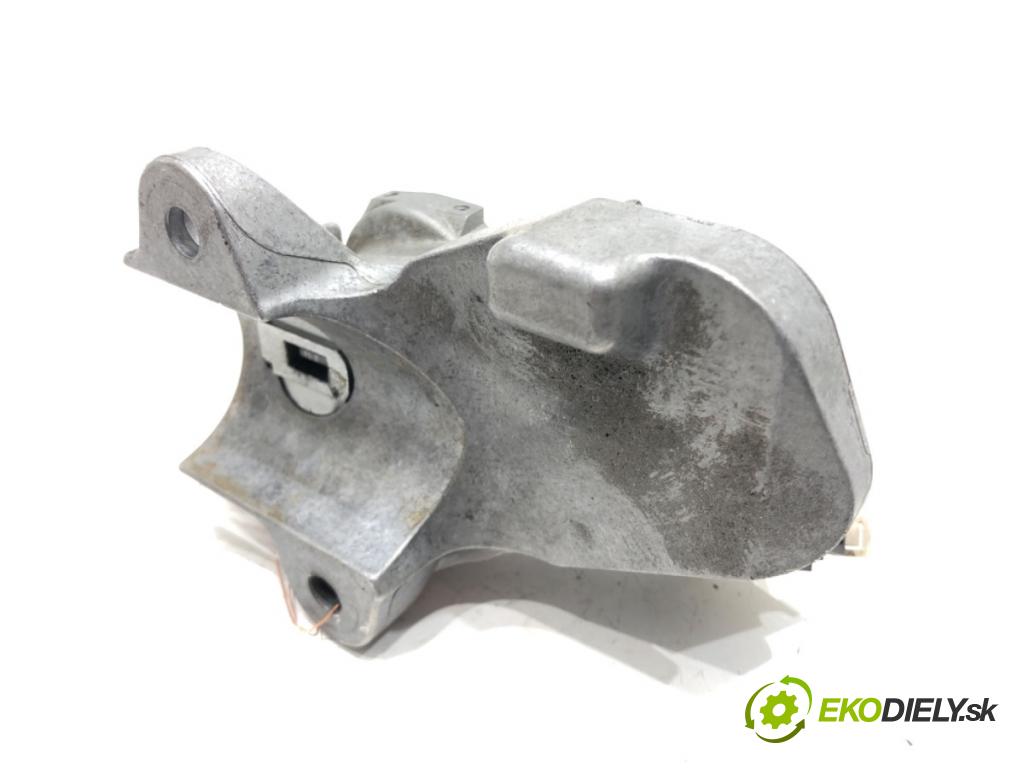 MERCEDES-BENZ VITO Autobus (W639) 2003 - 2022    111 CDI (639.701, 639.703, 639.705) 80 kW [109 KM] olej napędowy 2003 - 2022  blokáda volantu A2034621130 (Ostatné)