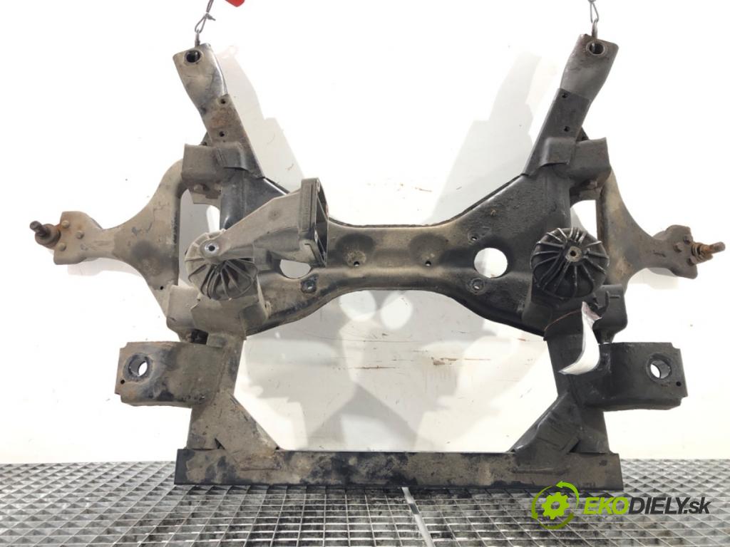 MERCEDES-BENZ VITO Autobus (W639) 2003 - 2022    111 CDI (639.701, 639.703, 639.705) 80 kW [109 KM] olej napędowy 2003 - 2022  výztuha pod motor  (Výztuhy přední)