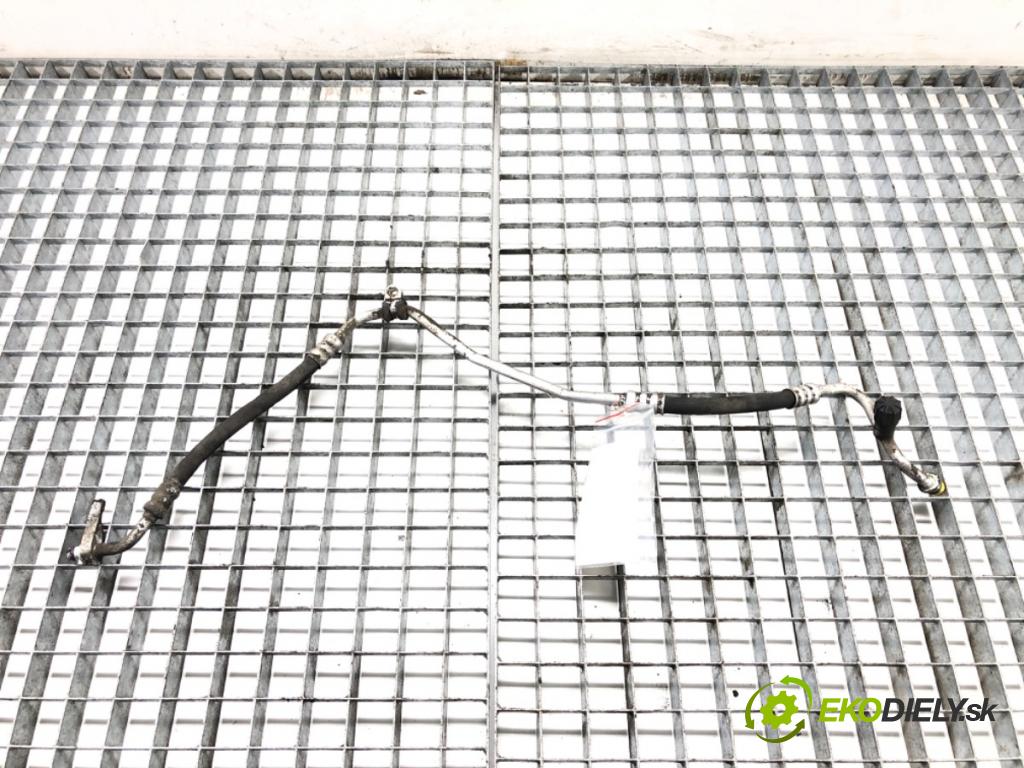 MERCEDES-BENZ VITO Autobus (W639) 2003 - 2022    111 CDI (639.701, 639.703, 639.705) 80 kW [109 KM] olej napędowy 2003 - 2022  rúrka klimatizácie  (Rúrky klimatizácie)