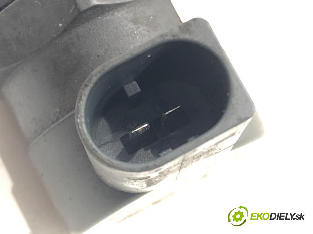 MERCEDES-BENZ VITO Autobus (W639) 2003 - 2022    111 CDI (639.701, 639.703, 639.705) 80 kW [109 KM] olej napędowy 2003 - 2022  Regulátor tlaku paliva A6110780449 (Ostatné)