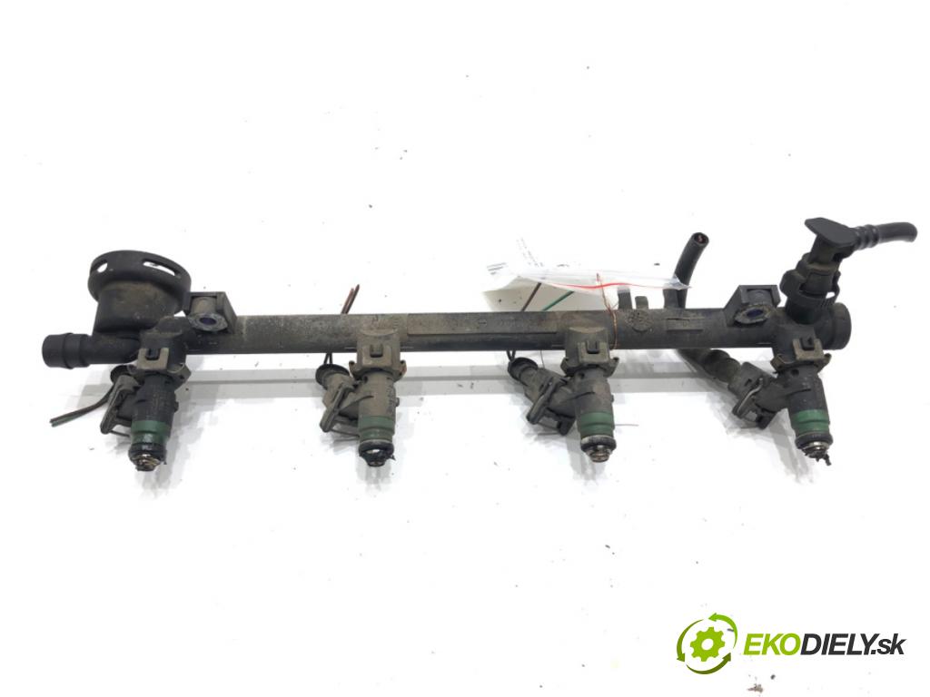 RENAULT SCÉNIC I nadwozie wielkoprzestrzenne (MPV) (JA0/1_, FA0_) 1999 - 2010    1.8 16V (JA12, JA1R, JA1M, JA1A) 85 kW [115 KM] benzyna 2001 - 2003  Lišta vstrekovacia 7700107405 (Vstrekovacie lišty)